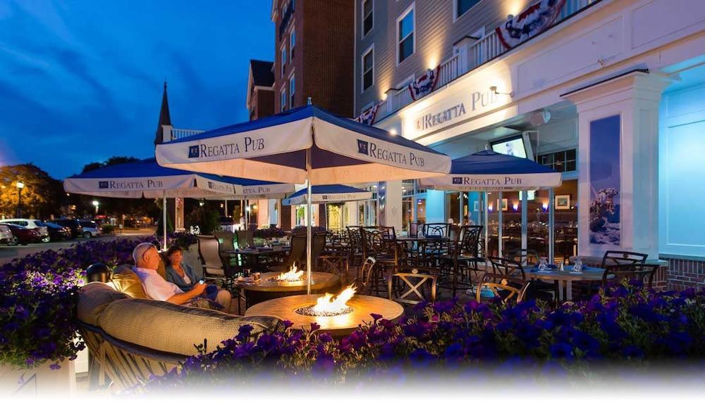 Salem Waterfront Hotel & Suites Exterior photo